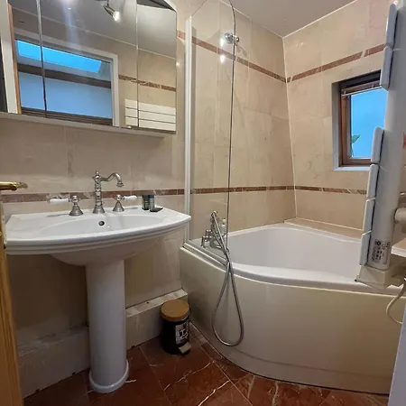 Bridgestreet St Germain 아파트